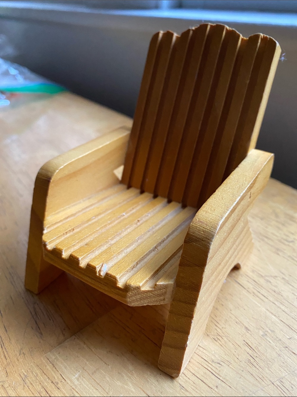 V! KidKraft Dollhouse Wooden Adirondack Wood Chair Furniture